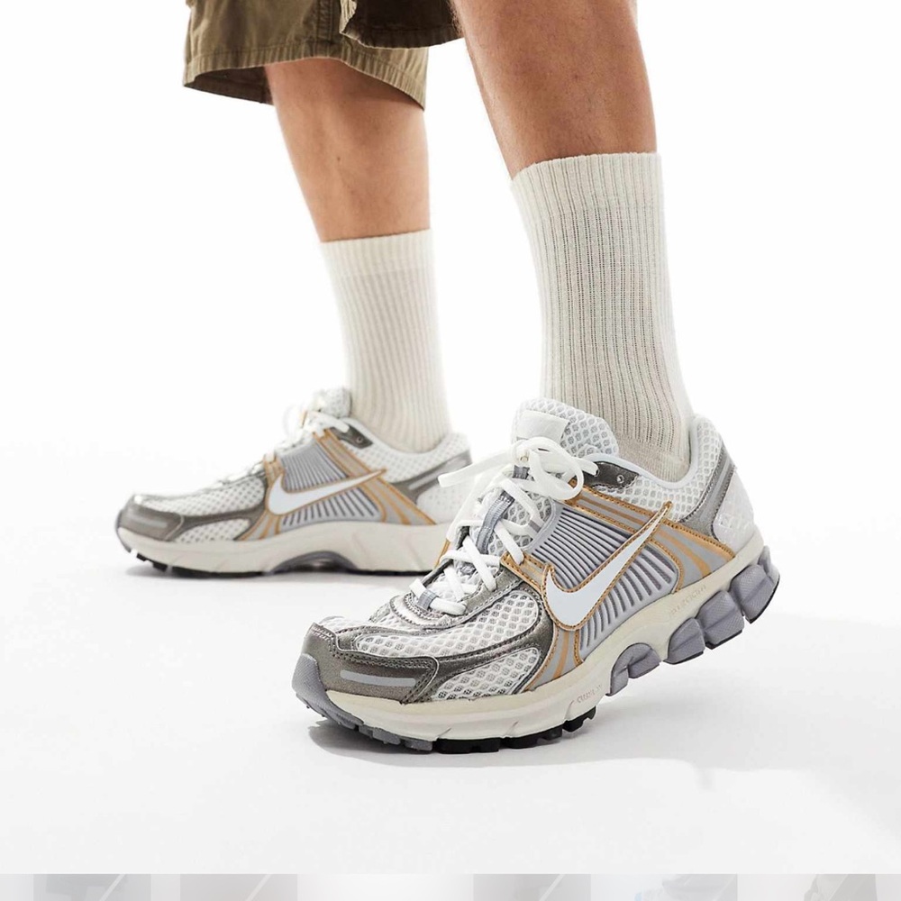 Nike Zoom Vomero 5